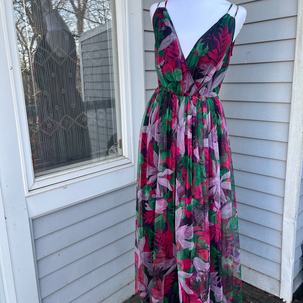 Pink and Blue Plunge Neck Maxi Dress for any occasion #dress #flowers #sexy #hot